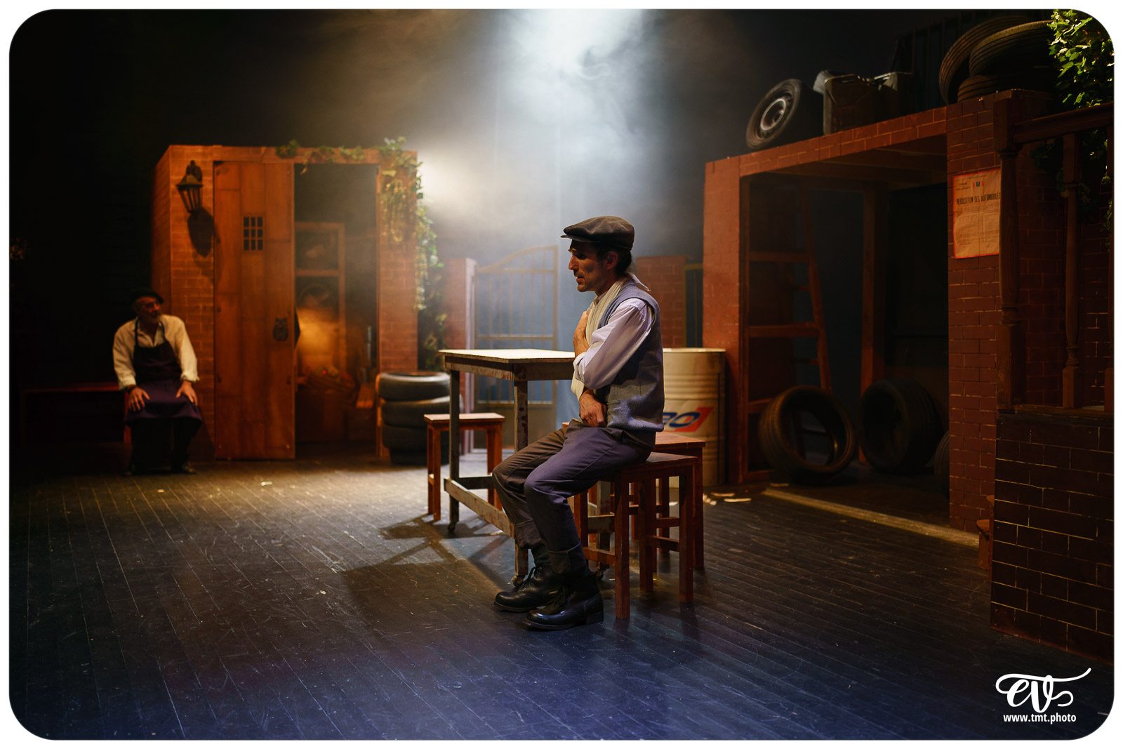 LES VISIONS DE SIMONE MACHARD (CIE LA CLAQUE)